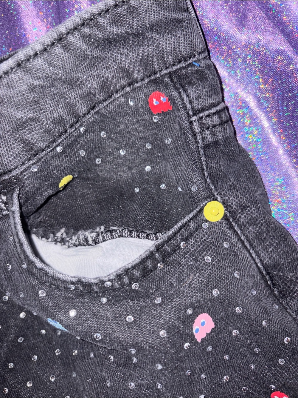 Justice Pac-Man Rhinestone Shorts - Picture 5 of 8